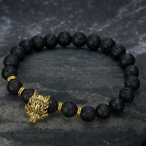 Pulsera de piedra de lava y cabeza de lobo gris artesanal de Asgard